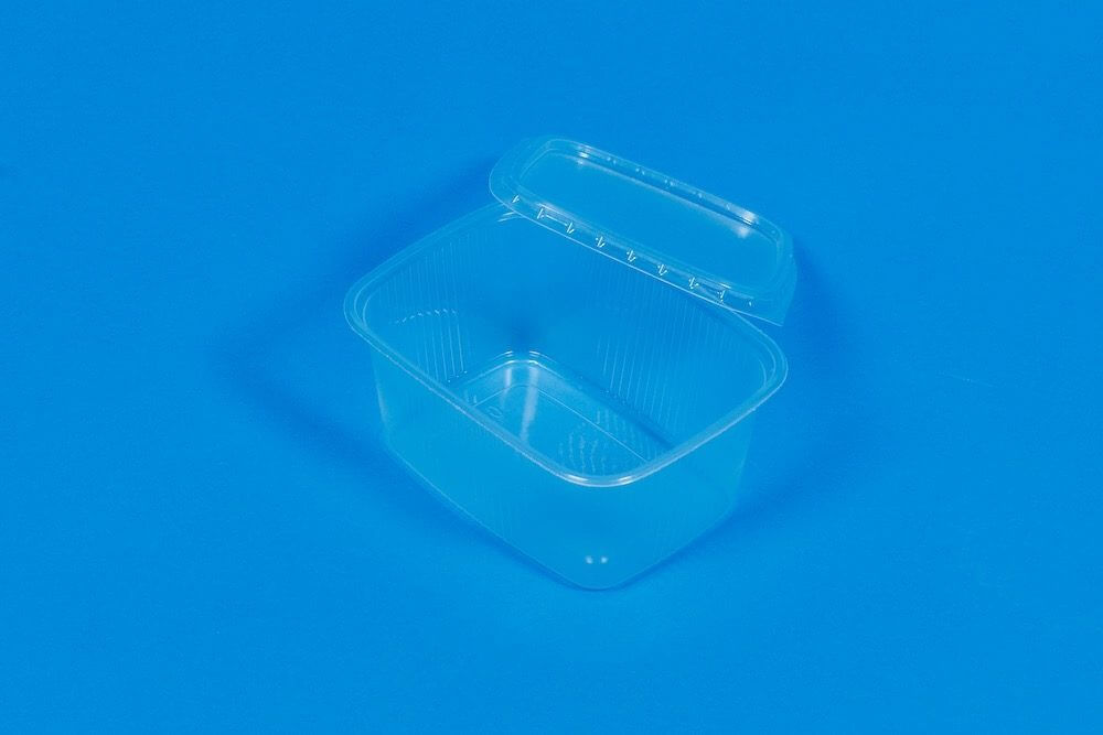 Feinkostbecher 4-eckig 300ml mit Deckel 1000 / Karton